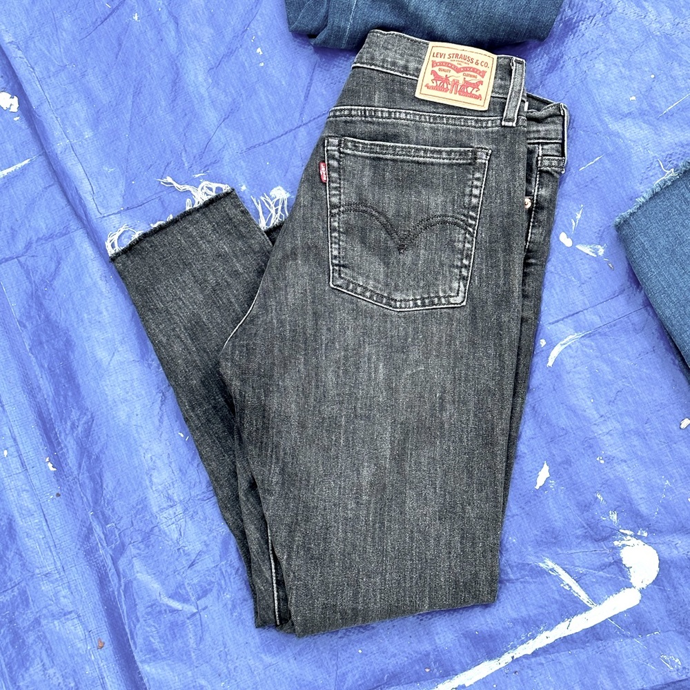 Levi’s wedgie skinny size 31
